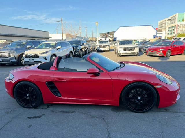 2017 Porsche 718 Boxster Roadster - 23048808 - 17