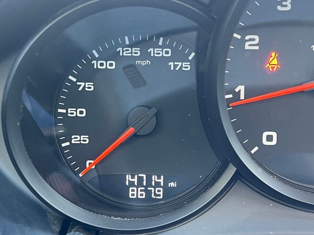 2017 Porsche 718 Boxster Roadster - 23019381 - 24