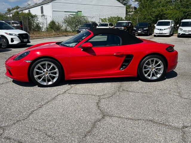 2017 Porsche 718 Boxster Roadster - 23019381 - 30