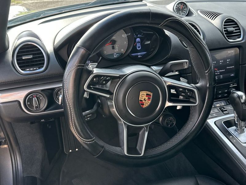 2017 Porsche 718 Cayman S - 22967806 - 15