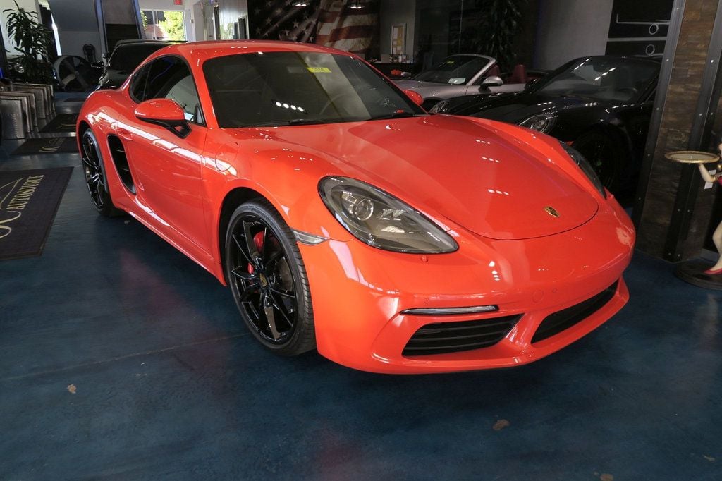 2017 Porsche 718 Cayman S Coupe - 22637519 - 39