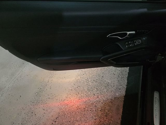 2017 Porsche 911  - 22944961 - 6