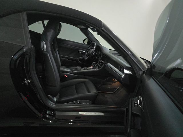 2017 Porsche 911  - 22944961 - 7