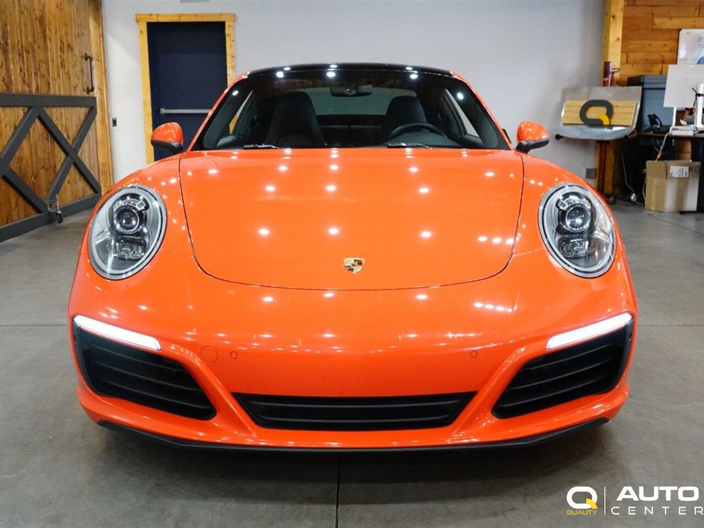 2017 Porsche 911  - 22617233 - 1