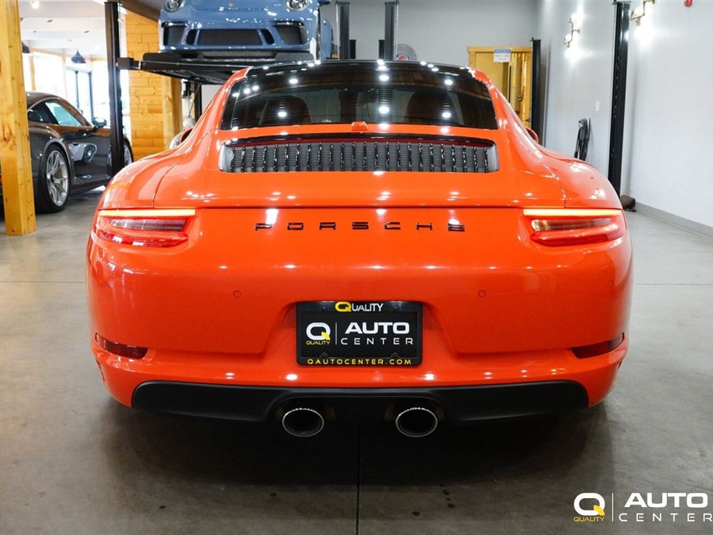 2017 Porsche 911  - 22617233 - 4