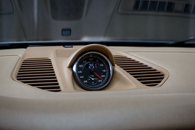 2017 Porsche 911 *911 Carrera 4S* *7-Speed Manual* *Sport Chrono Pkg* - 23000263 - 26