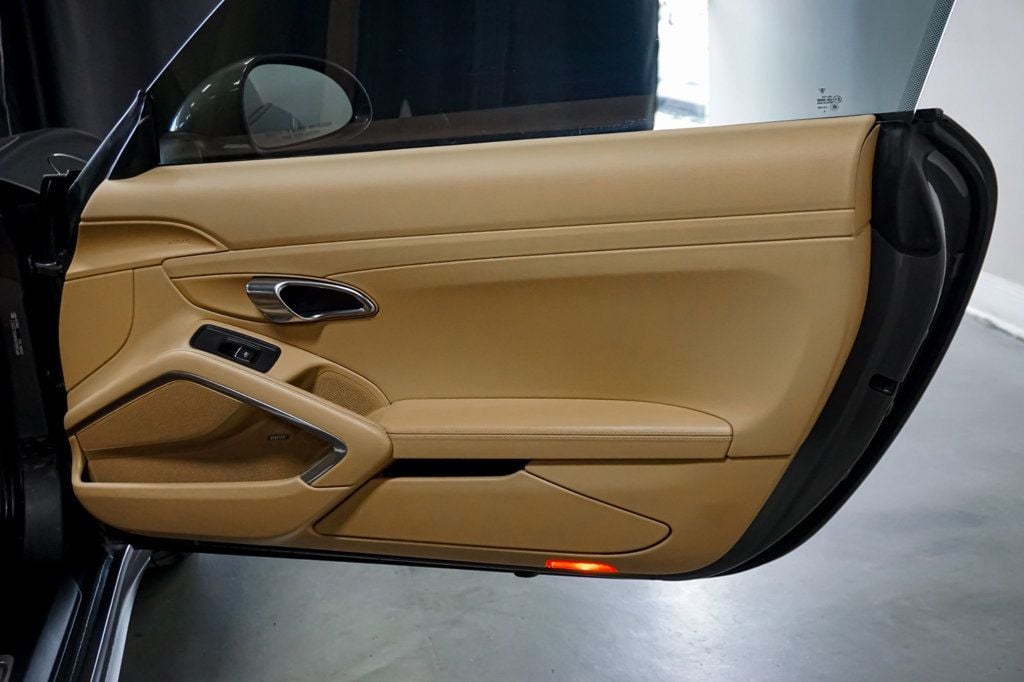 2017 Porsche 911 *911 Carrera 4S* *7-Speed Manual* *Sport Chrono Pkg* - 23000263 - 34