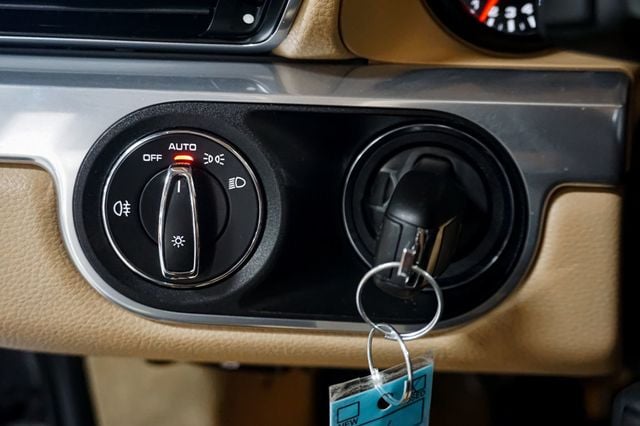 2017 Porsche 911 *911 Carrera 4S* *7-Speed Manual* *Sport Chrono Pkg* - 23000263 - 53