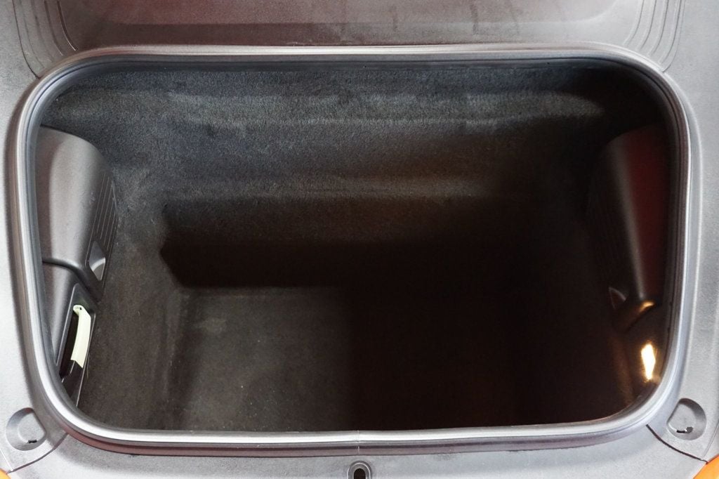 2017 PORSCHE 911 - Image 18