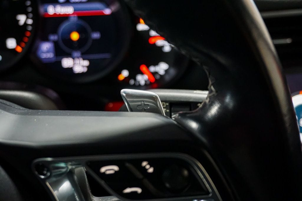 2017 PORSCHE 911 - Image 33