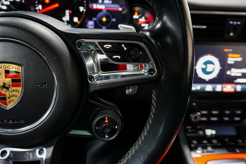 2017 PORSCHE 911 - Image 35