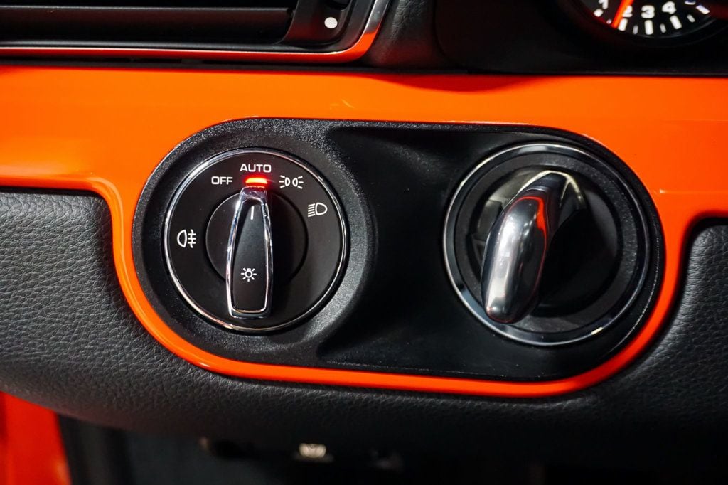 2017 PORSCHE 911 - Image 36