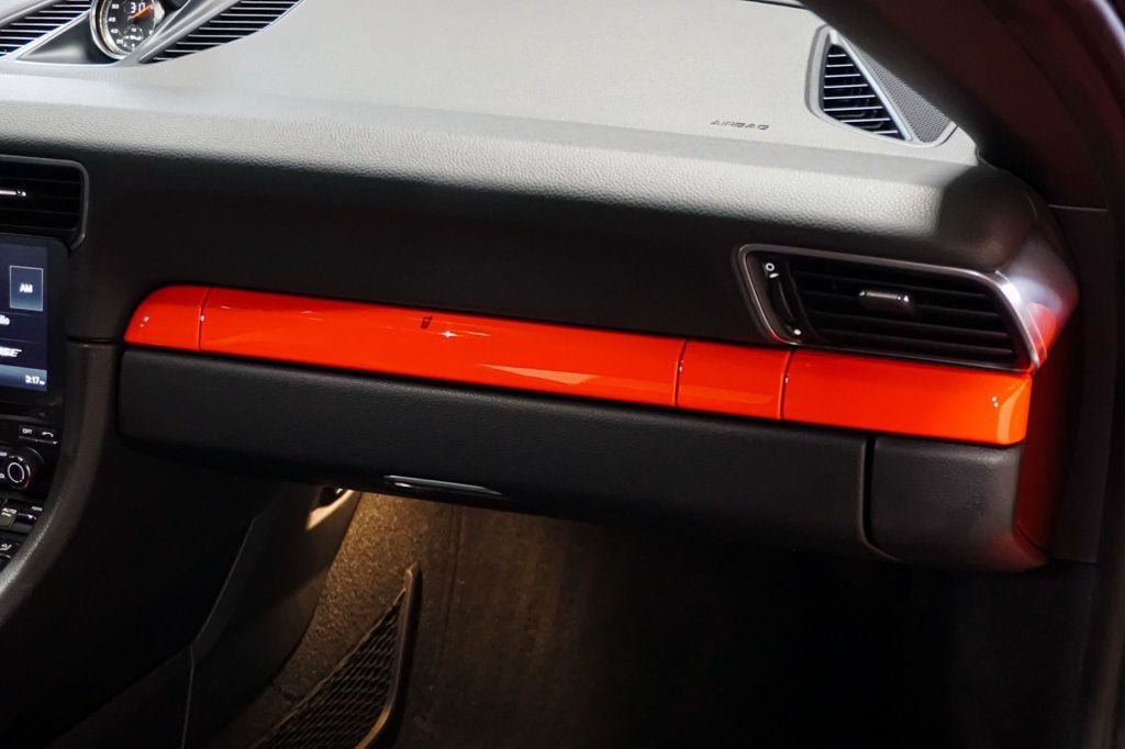 2017 PORSCHE 911 - Image 44