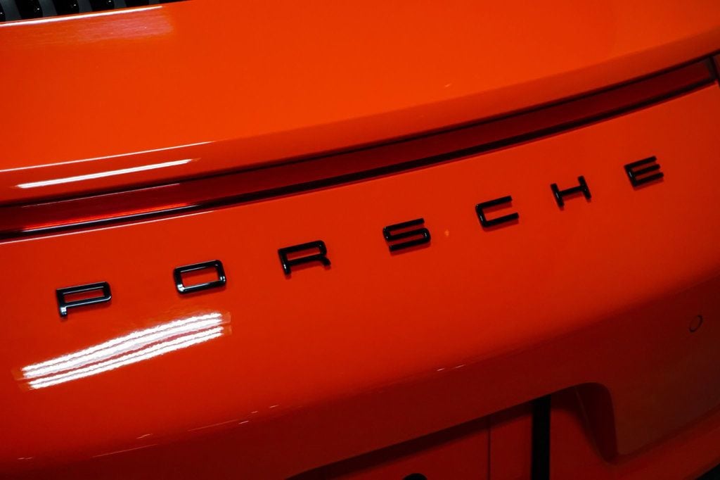 2017 PORSCHE 911 - Image 78