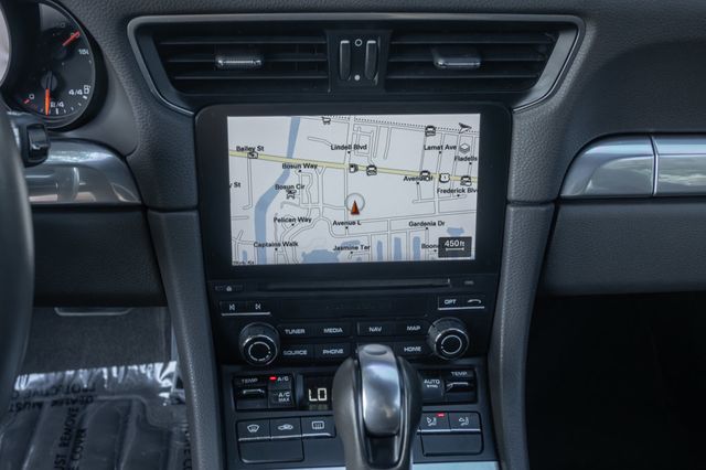 2017 Porsche 911 Carrera 4S Coupe - 22956510 - 18