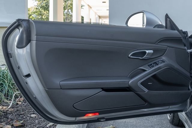 2017 Porsche 911 Carrera 4S Coupe - 22956510 - 25