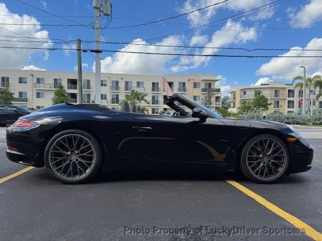 2017 Porsche 911 Carrera Cabriolet - 22957592 - 10