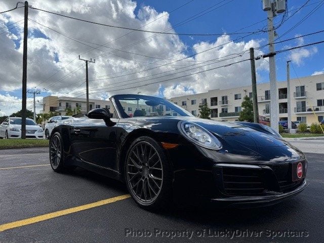 2017 Porsche 911 Carrera Cabriolet - 22957592 - 2
