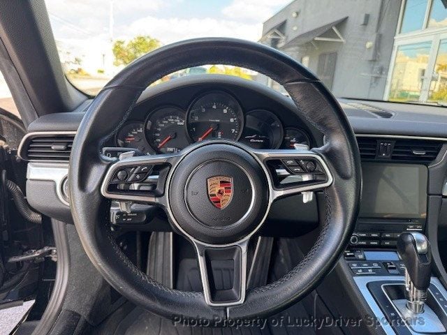 2017 Porsche 911 Carrera Cabriolet - 22957592 - 39