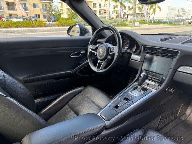 2017 Porsche 911 Carrera Cabriolet - 22957592 - 42