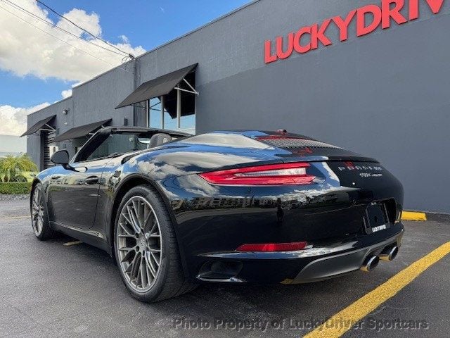 2017 Porsche 911 Carrera Cabriolet - 22957592 - 4