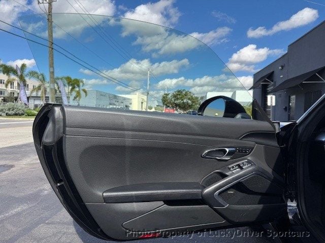 2017 Porsche 911 Carrera Cabriolet - 22957592 - 64