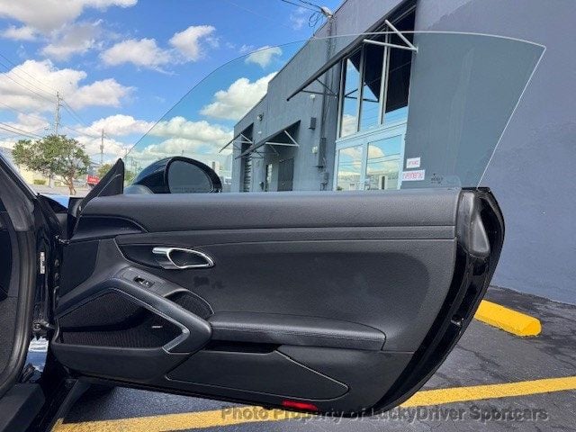 2017 Porsche 911 Carrera Cabriolet - 22957592 - 65