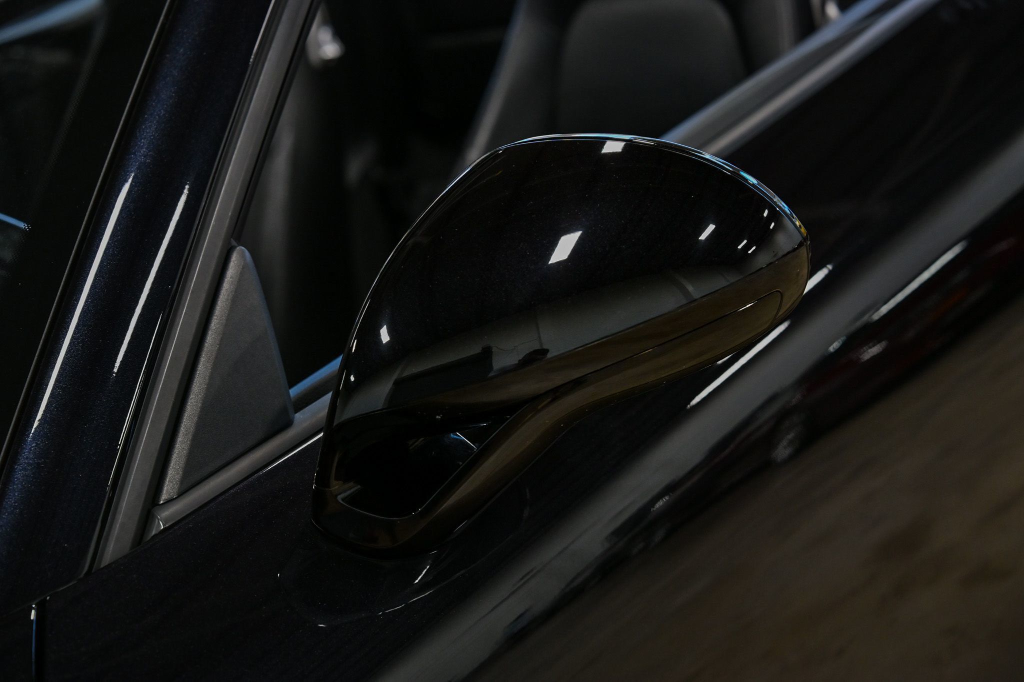 2017 Porsche 911 Cabriolet photo 3