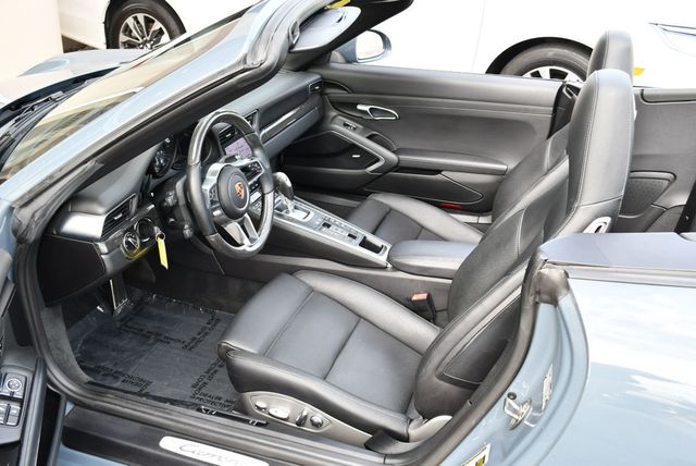 2017 Porsche 911 Carrera Cabriolet W/Premium Package and Navigation - 23046025 - 54