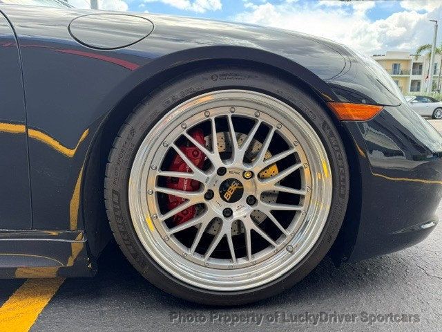 2017 Porsche 911 Carrera Coupe - 23041462 - 11