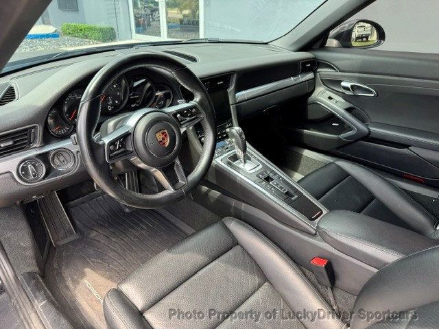 2017 Porsche 911 Carrera Coupe - 23041462 - 23
