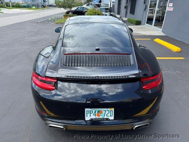 2017 Porsche 911 Carrera Coupe - 23041462 - 7