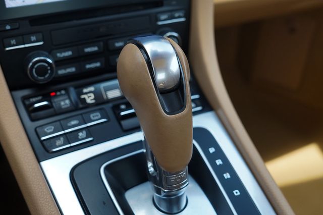 2017 Porsche 911 Carrera Coupe - 23056780 - 31