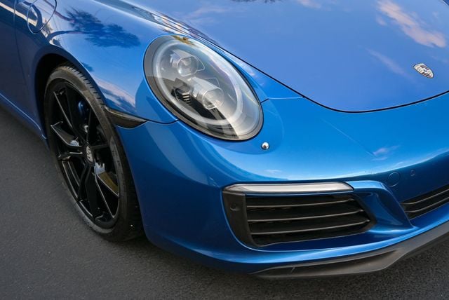 2017 Porsche 911 Carrera Coupe - 22987487 - 9