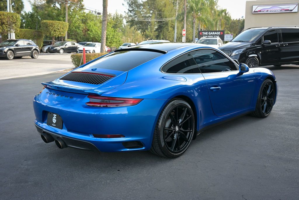 2017 Porsche 911 Carrera Coupe - 22987487 - 13