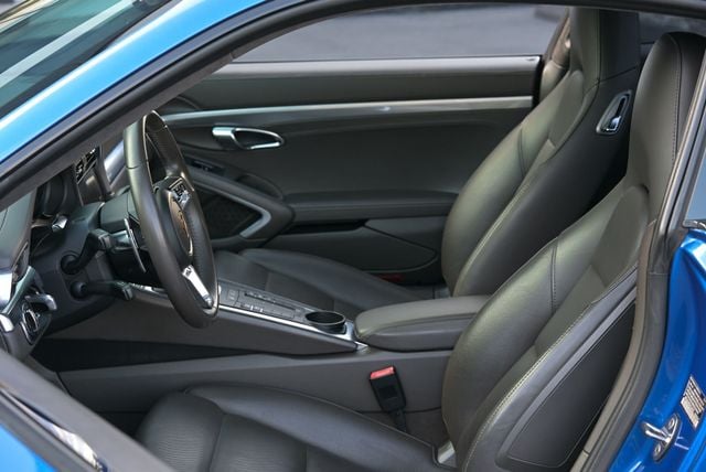 2017 Porsche 911 Carrera Coupe - 22987487 - 24