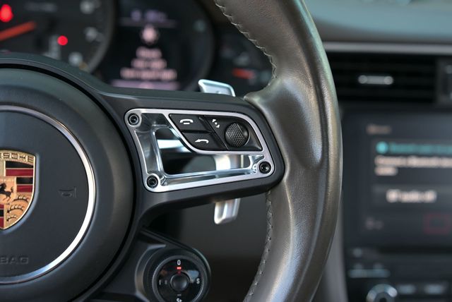 2017 Porsche 911 Carrera Coupe - 22987487 - 39