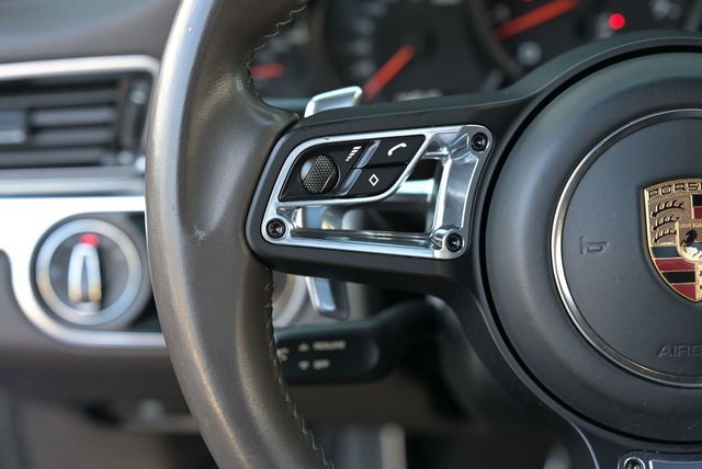 2017 Porsche 911 Carrera Coupe - 22987487 - 40