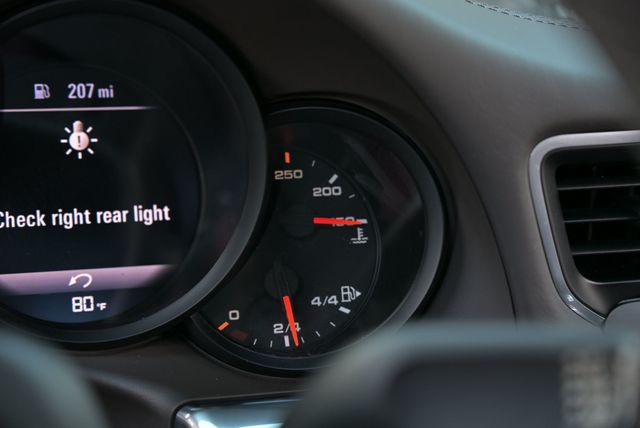 2017 Porsche 911 Carrera Coupe - 22987487 - 47