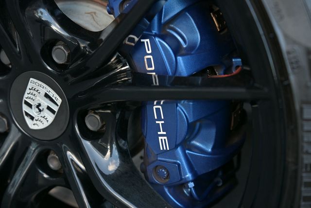 2017 Porsche 911 Carrera Coupe - 22987487 - 52