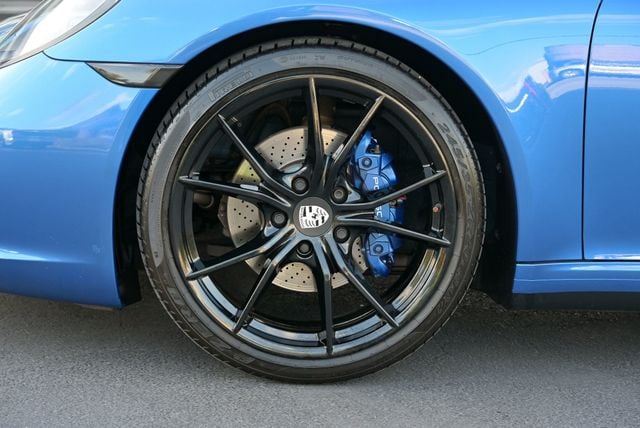 2017 Porsche 911 Carrera Coupe - 22987487 - 5