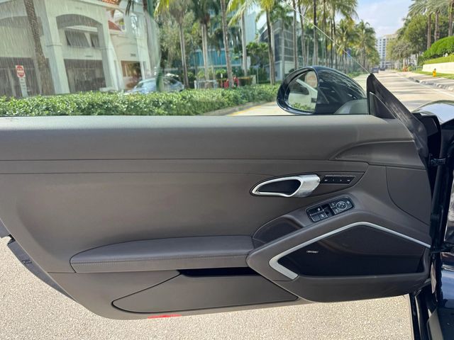 2017 Porsche 911 Carrera Coupe 2D - 22944652 - 13