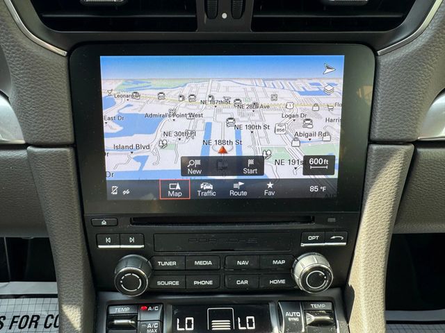 2017 Porsche 911 Carrera Coupe 2D - 22944652 - 19