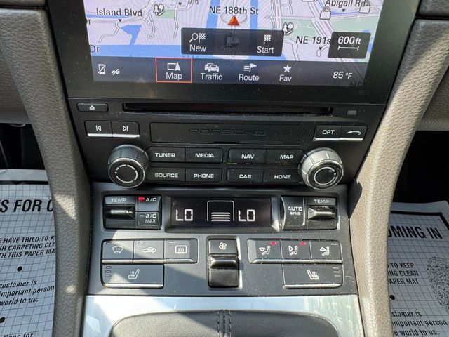 2017 Porsche 911 Carrera Coupe 2D - 22944652 - 22