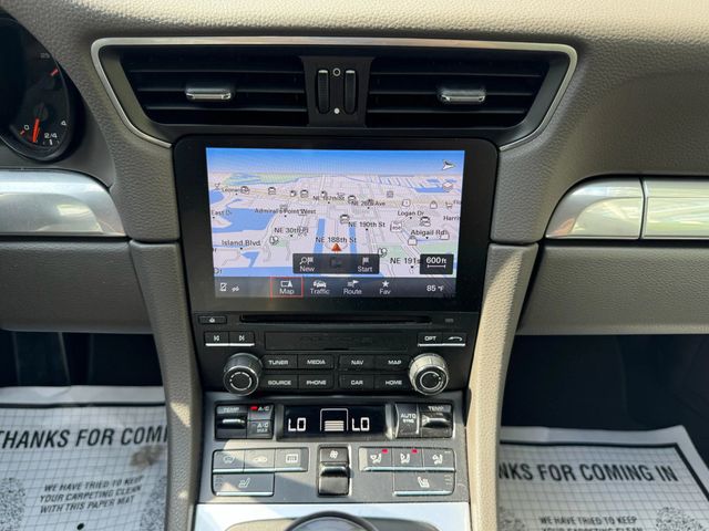 2017 Porsche 911 Carrera Coupe 2D - 22944652 - 25