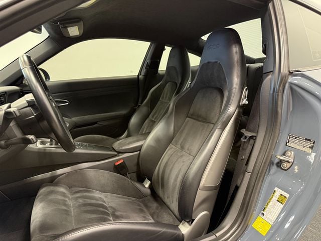 2017 Porsche 911 Carrera GTS Coupe - 23078282 - 18