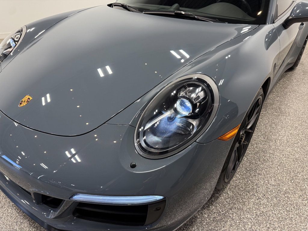 2017 Porsche 911 Carrera GTS Coupe - 23078282 - 1