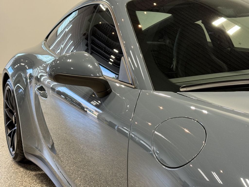 2017 Porsche 911 Carrera GTS Coupe - 23078282 - 48