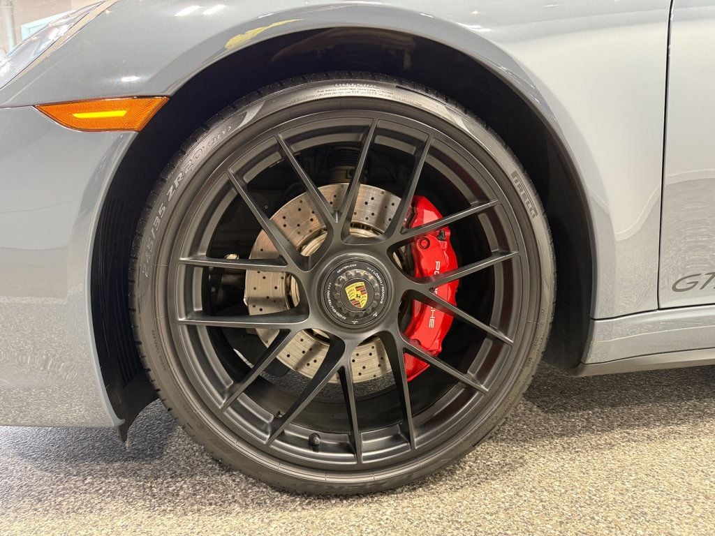 2017 Porsche 911 Carrera GTS Coupe - 23078282 - 4