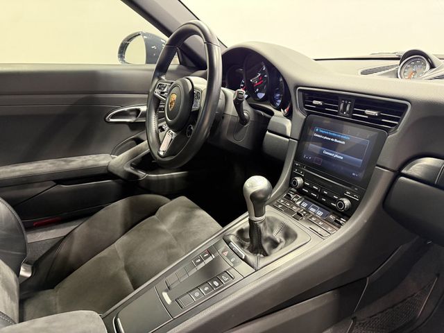 2017 Porsche 911 Carrera GTS Coupe - 23078282 - 56
